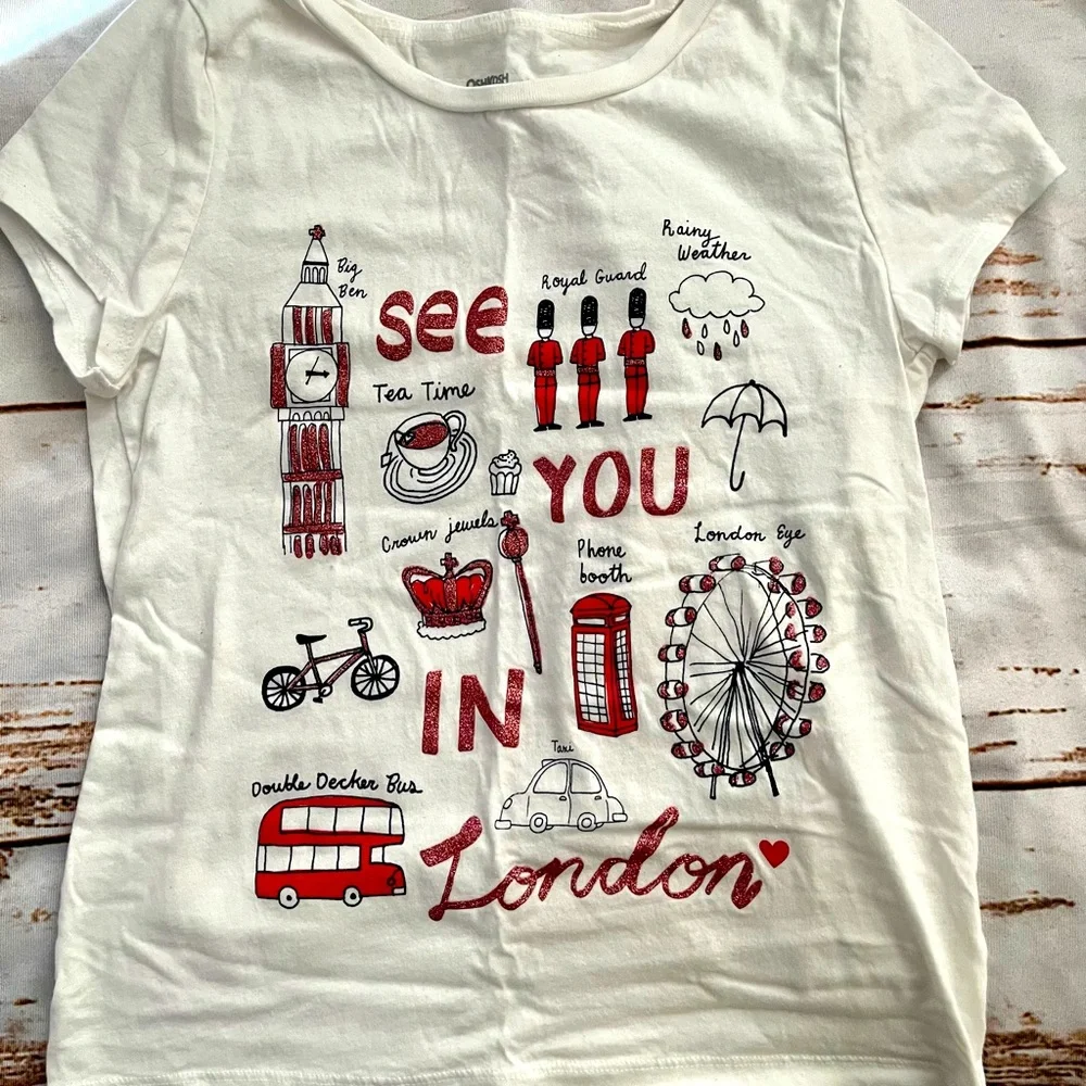 Oshkosh London tee, with red glitter size 8